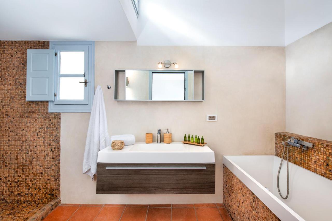Indigo Luxury Mansion Villa Karterados  Dış mekan fotoğraf